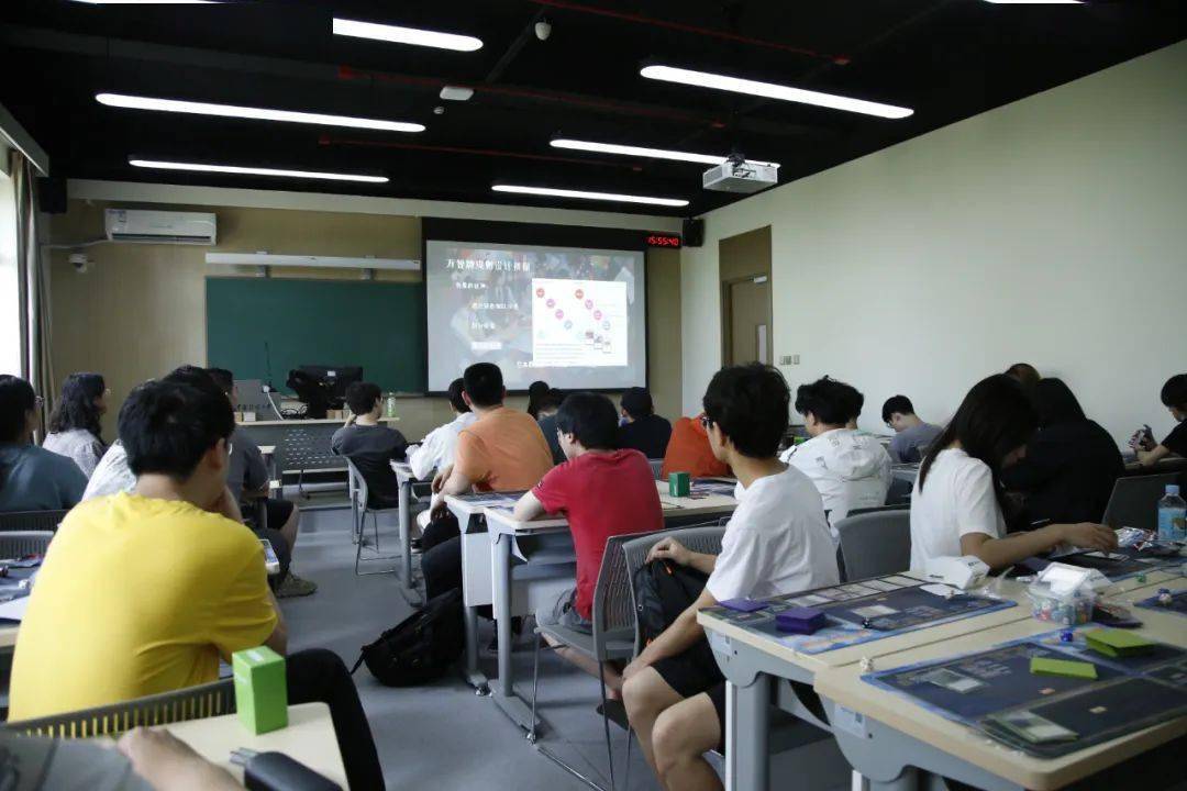 G一起走进中国传媒大学的课堂PP电子和世界上第一款TC(图5)